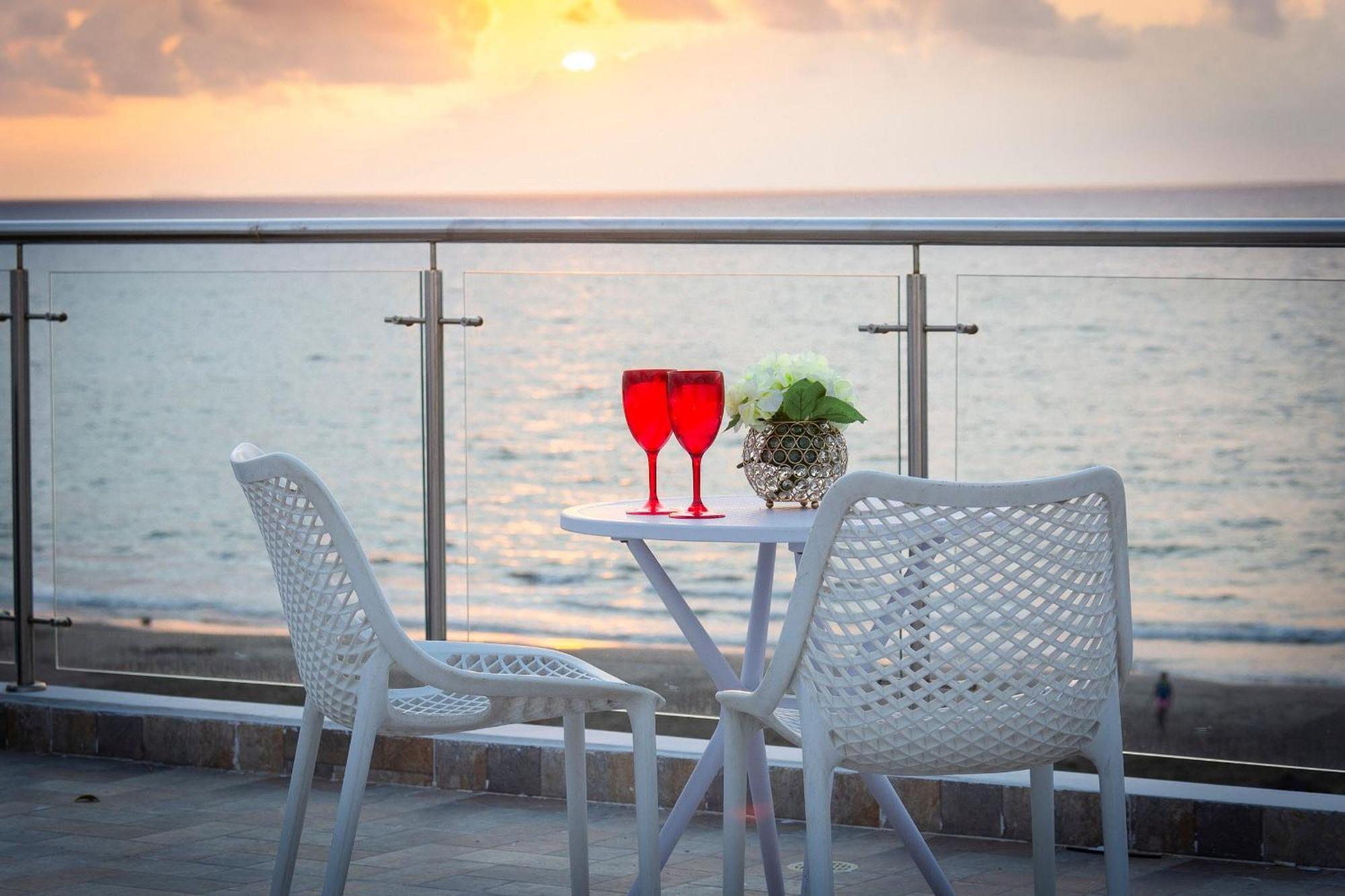 Amazing Beach House 13Br W/Pool & Staff Cartagena Buitenkant foto