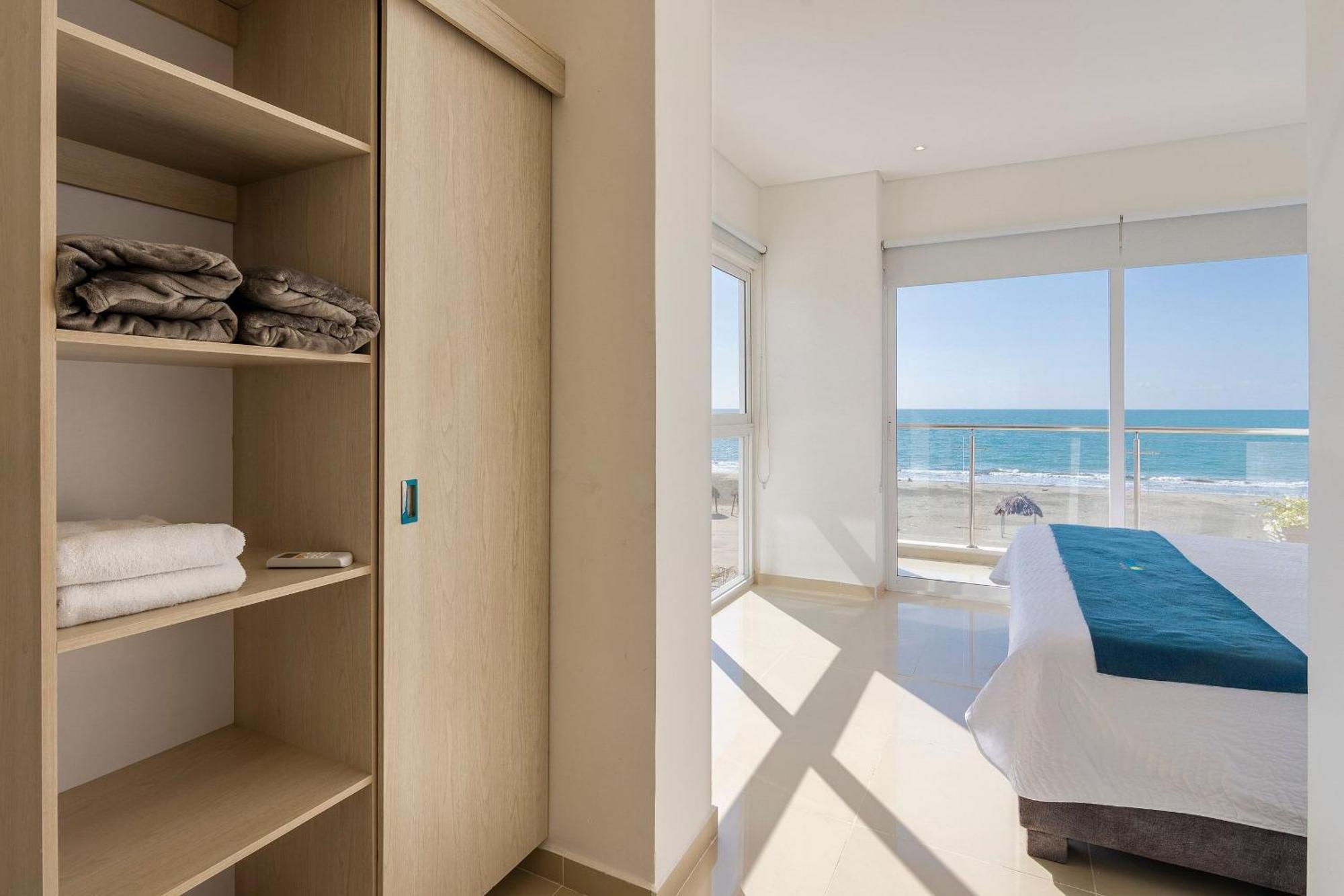 Amazing Beach House 13Br W/Pool & Staff Cartagena Buitenkant foto